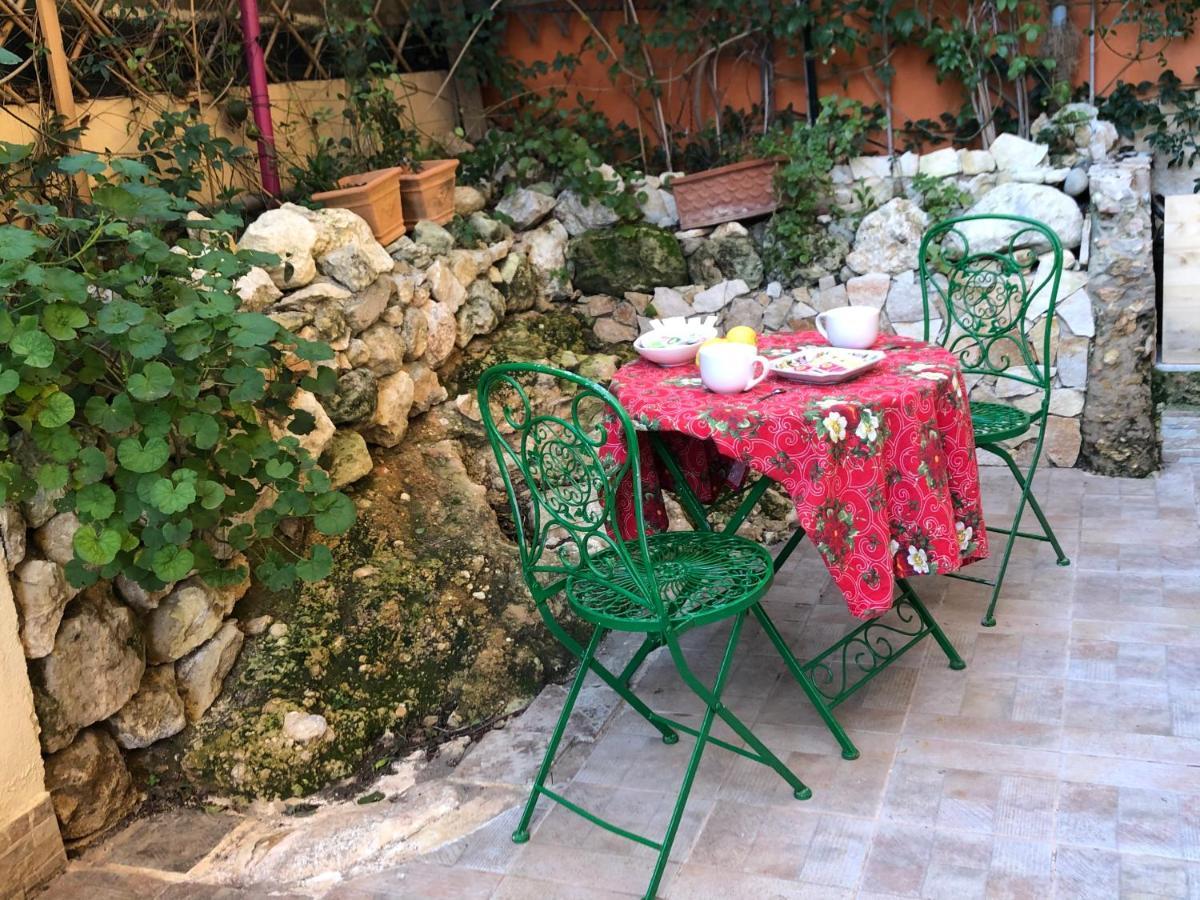 Arenada Private Rooms And Apartment Sud Cagliari Ngoại thất bức ảnh