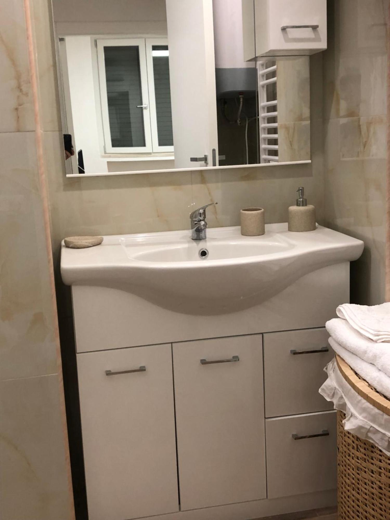 Arenada Private Rooms And Apartment Sud Cagliari Ngoại thất bức ảnh